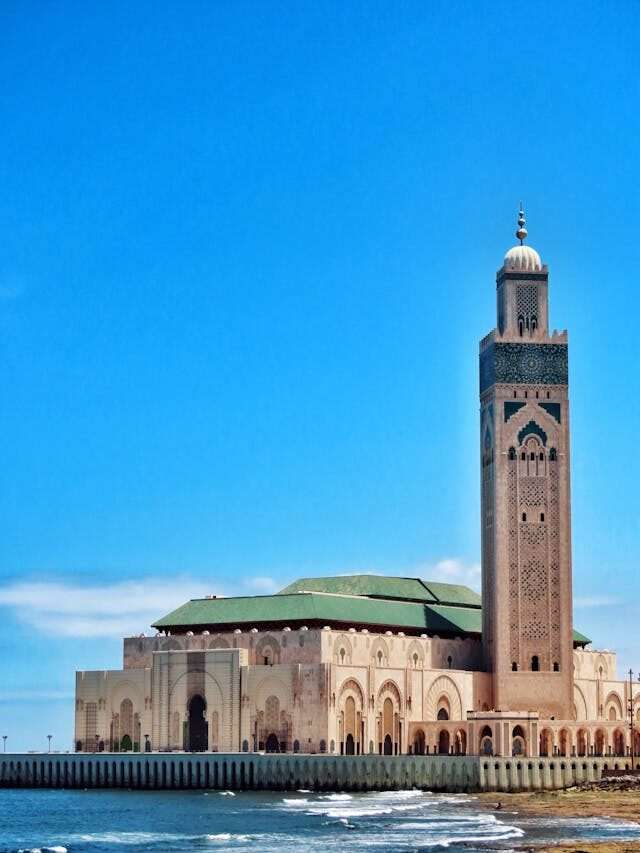 Hassan II Mosque in Casablanca – Starting point of 10 days Morocco tour from Casablanca to Marrakech via Tangier